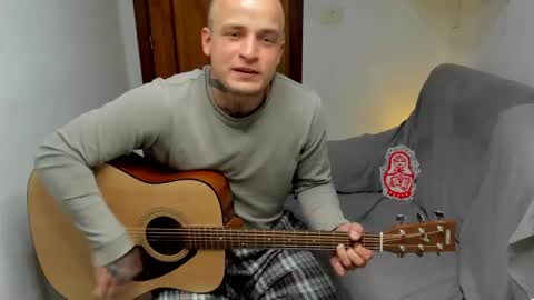 Layne online show from 05-08-26, 02:11