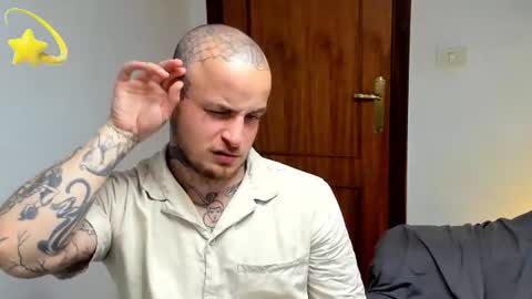 Layne online show from 06-27-26, 03:50