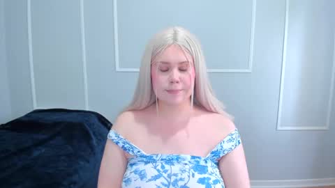 leana online show from 10-23-25, 06:39