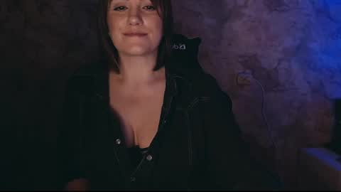 Letty online show from 02-14-25, 11:20