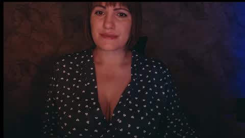 Letty online show from 10-31-25, 10:33