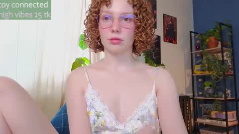 Salome   Lovense always on from 5 tk   My content and your custom requests  online show from 02-12-25, 07:02