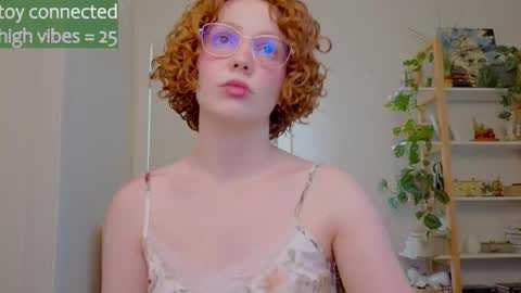 Salome   Lovense always on from 5 tk   My content and your custom requests  online show from 09-12-25, 08:14