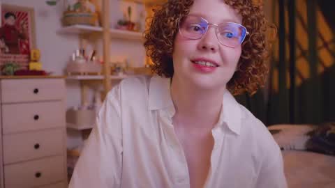 Salome   Lovense always on from 5 tk   My content and your custom requests  online show from 04-07-26, 12:33