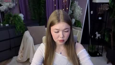 Snapshot of _liilcrystal_ chatting on 06-21-26, 06:54 _liilcrystal_ online show from 06-21-26, 06:54