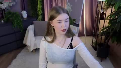 Snapshot of _liilcrystal_ chatting on 06-26-26, 07:07 _liilcrystal_ online show from 06-26-26, 07:07