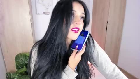 Lina. online show from 10-10-25, 02:43