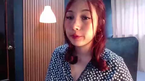   linrose   online show from 03-23-26, 04:22