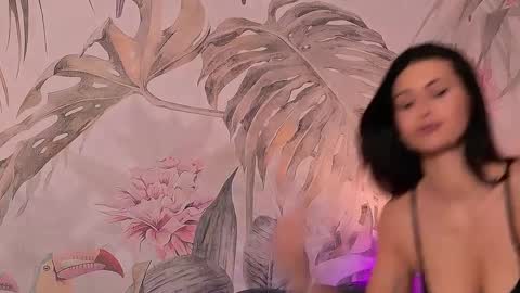 Snapshot of _lisa_sunny chatting on 12-03-24, 01:30 Lisa online show from 12-03-24, 01:30