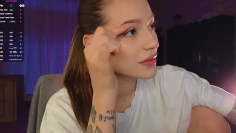 Alice online show from 01-31-25, 02:28