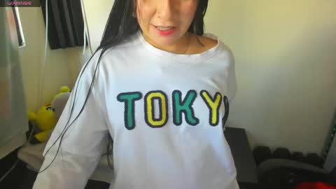 Mily online show from 05-06-26, 09:53