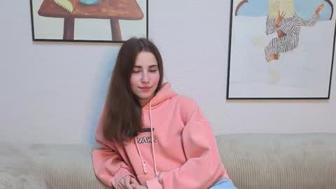 Emma online show from 09-25-25, 11:19