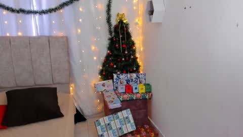 Ivy 3 online show from 12-07-24, 04:25