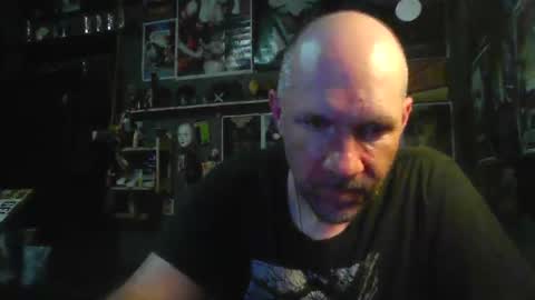 That guy online show from 09-13-25, 04:23