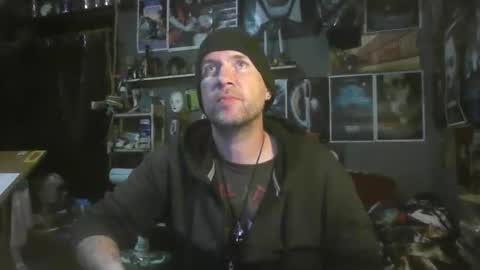 That guy online show from 11-15-25, 06:48