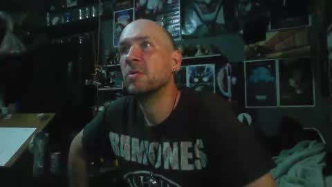 That guy online show from 03-04-26, 02:39