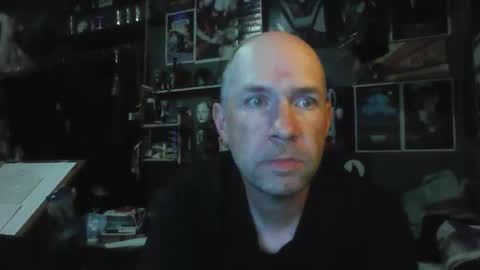That guy online show from 05-05-26, 01:13