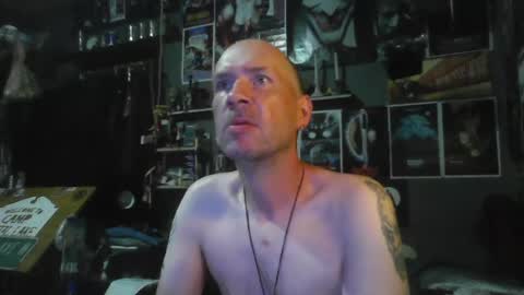 That guy online show from 06-18-26, 03:05