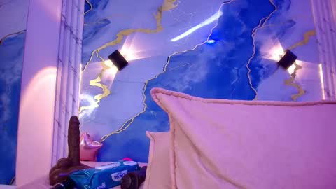 Lorrayne online show from 11-13-25, 12:15