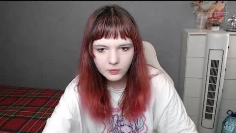_lucy_666 online show from 05-10-26, 02:33
