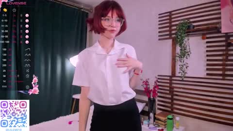 _lucystars online show from 11-04-25, 02:05