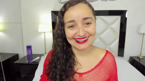Snapshot of _luna__sweet_ chatting on 01-26-25, 03:27 luna sweet online show from 01-26-25, 03:27