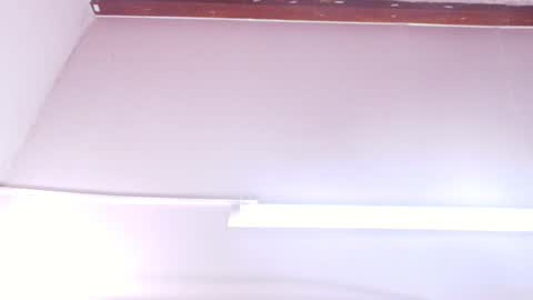 Snapshot of _luna_caliente chatting on 02-12-25, 03:07 Luna online show from 02-12-25, 03:07