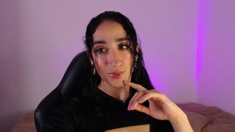  Luna  online show from 04-14-26, 01:00