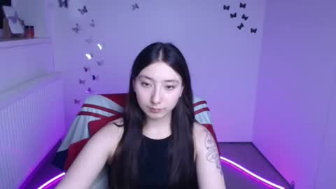 Luna online show from 09-20-25, 11:11