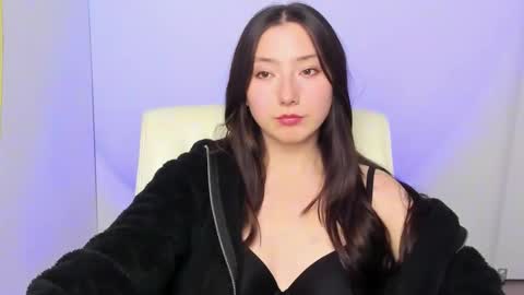 Luna online show from 09-25-25, 11:25