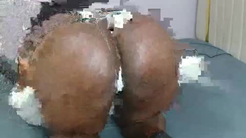 Snapshot of _lusciouscaramel chatting on 05-05-26, 02:30 luscious online show from 05-05-26, 02:30