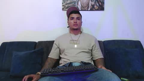 STIVEN online show from 09-20-25, 04:35