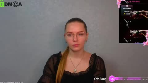 Welcome guys  Pleasure to see you all here  My name is Lysafeta and MichaelaTip menu is active Private is open  online show from 01-18-25, 12:47