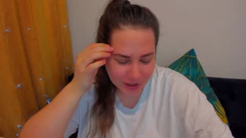 Snapshot of _madalexa_ chatting on 12-10-24, 04:27 Alexa online show from 12-10-24, 04:27