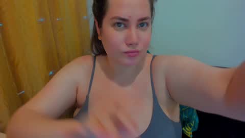 Snapshot of _madalexa_ chatting on 12-10-24, 07:32 Alexa online show from 12-10-24, 07:32
