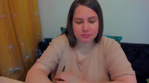Snapshot of _madalexa_ chatting on 12-12-24, 07:15 Alexa online show from 12-12-24, 07:15
