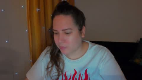 Snapshot of _madalexa_ chatting on 12-29-24, 09:09 Alexa online show from 12-29-24, 09:09