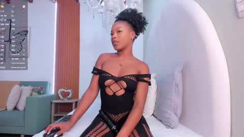 Madison Cooper online show from 11-05-25, 02:50