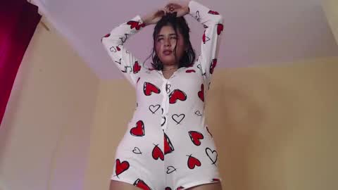 Maia online show from 02-27-25, 01:49