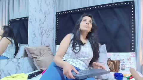 _marcela__ online show from 06-04-26, 11:27
