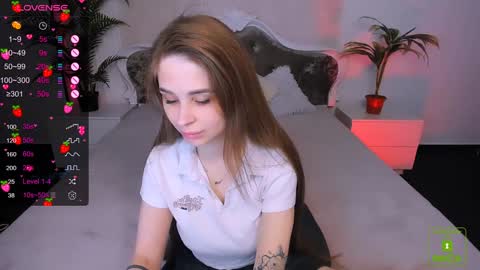 Eva  online show from 01-02-25, 07:18
