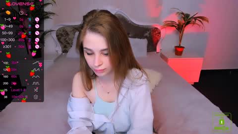 Eva  online show from 01-17-25, 03:55