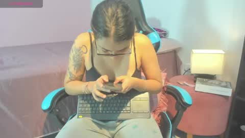 Maria online show from 06-20-26, 04:43