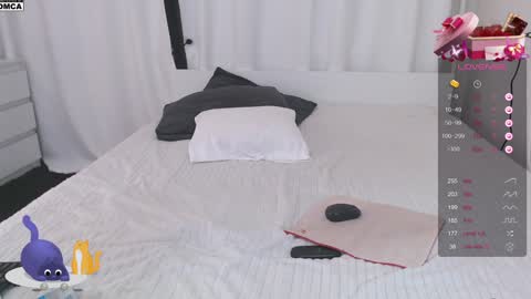 Mari online show from 12-15-24, 12:28