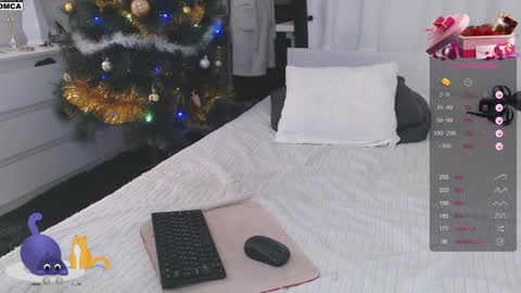 Mari online show from 12-29-24, 12:12