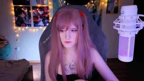 Mariko online show from 03-06-25, 02:40