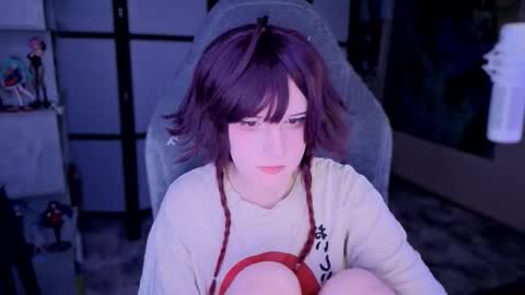 Mariko online show from 10-19-25, 03:23