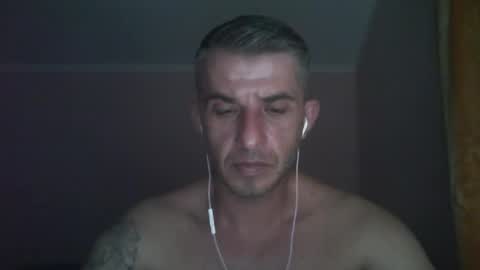 Snapshot of _marrrio chatting on 02-14-26, 09:44 _marrrio online show from 02-14-26, 09:44