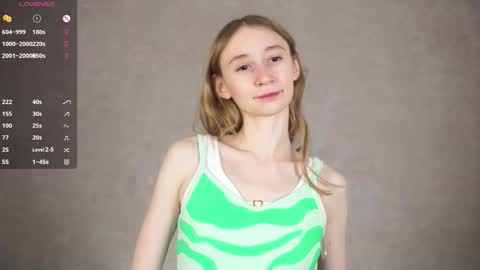  Gwen  online show from 09-12-25, 03:06