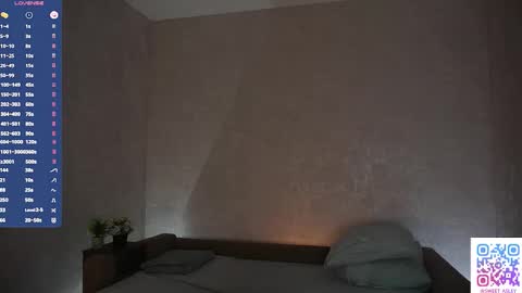  Gwen  online show from 02-07-26, 08:18